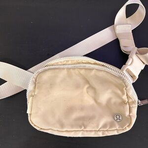 Lululemon belt bag